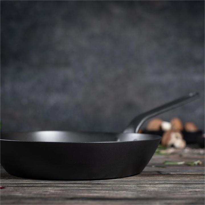 Actual product image Kuhn Rikon Black Star (32 cm, Frying pan, Iron)
