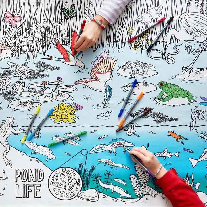 Image du produit Eat Sleep Doodle Nappe de table enfant - La vie de l'étang (130 x 85 cm)