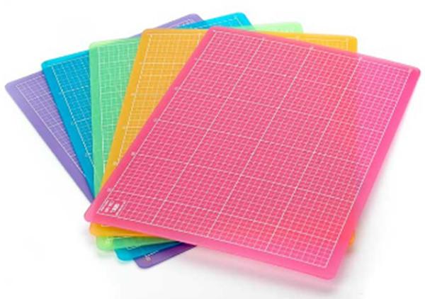 Pink, Orange, Grün, Blau, Violett