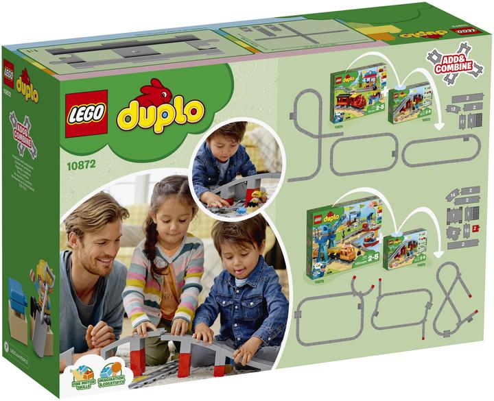 Actual product image LEGO Railway bridge and rails (10872)