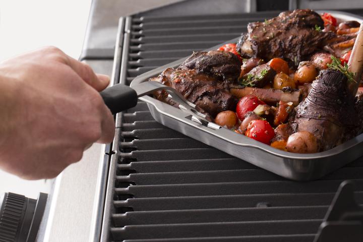 Actual product image Broil King Grill pan