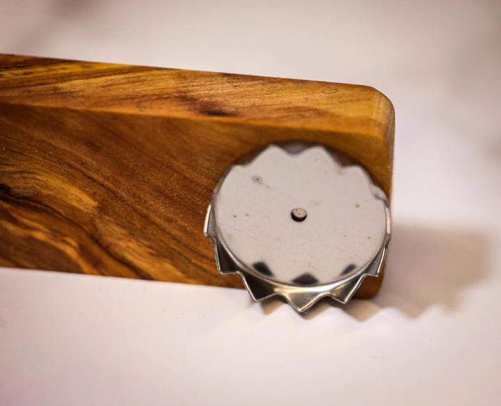 Actual product image Vivi Soaps Olive wood soap holder with magnet