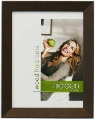 Actual product image Nielsen Essential (15 x 20 cm)