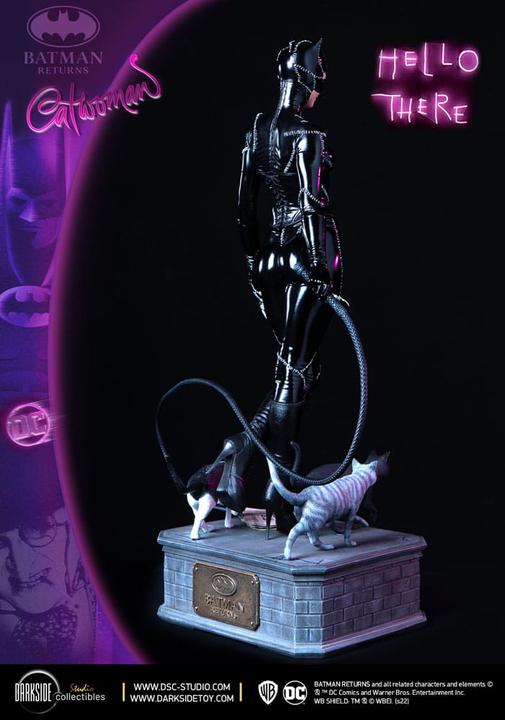 Produktbild Sideshow DC Comics diorama Batman & Catwoman 51 cm