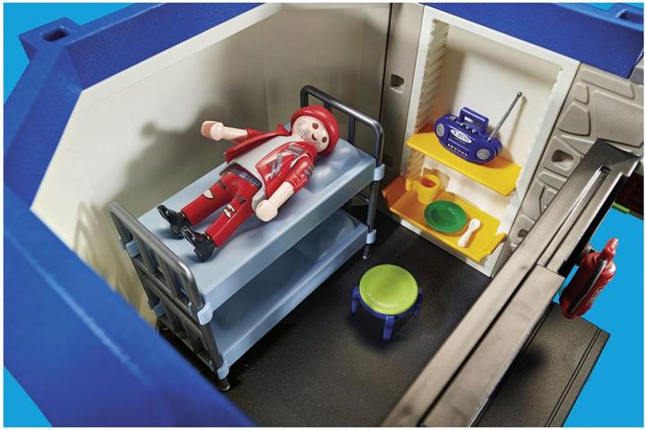 Actual product image Playmobil Police: escape from prison (70568, Playmobil City Life)