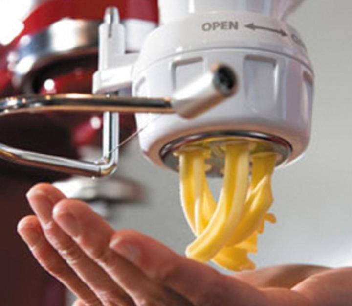 Produktbild KitchenAid Röhrennudelvorsatz
