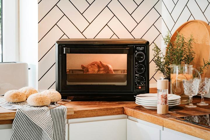 Image du produit Adler AD 6023 Four électrique, 26 L, Noir