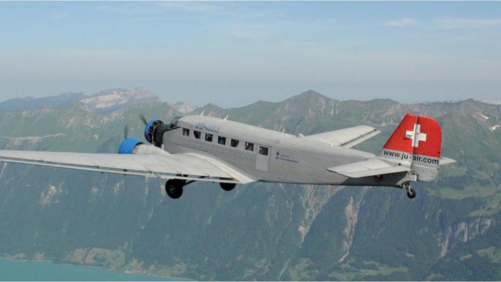 Actual product image Italeri JUNKERS JU-52 3/m "TANTE JU" LH