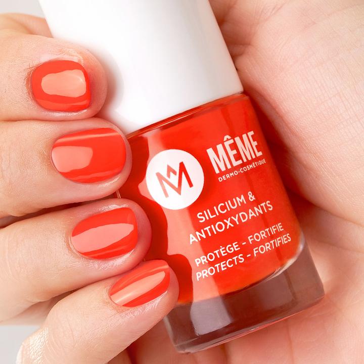 Actual product image Même Antioxidant nail polish (Golden hour, Colour paint)