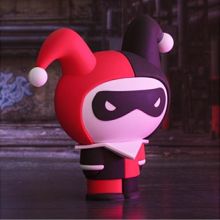 Produktbild PowerSquad Powerbank DC "Harley Quinn" - DC Comics (2500 mAh, 9.25 Wh)