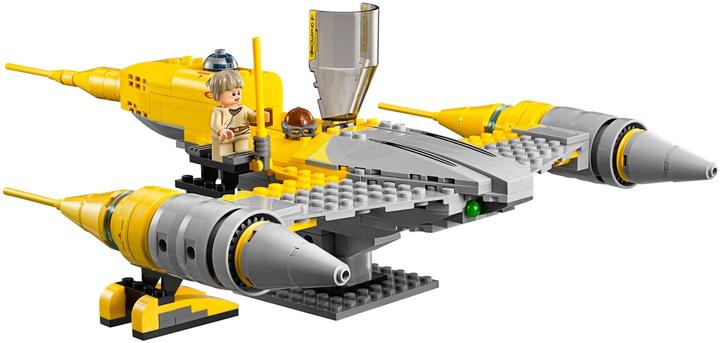 Actual product image LEGO Star Wars Naboo Starfighter (75092, LEGO Star Wars)