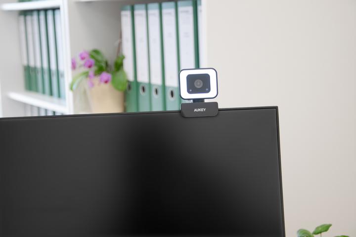 Image du produit Aukey PC-LM6 Stream Series avec éclairage annulaire (2 Mpx)