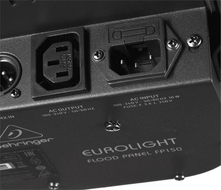 Produktbild Behringer FLOOD PANEL FP150 - Profesjonalny p?aski panel LED o mocy 15 W (15 W, LED)