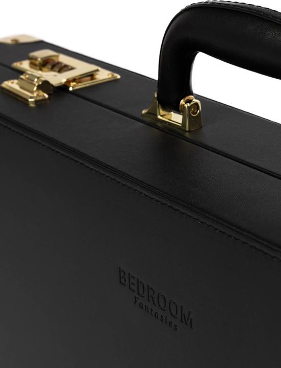 Produktbild Bedroom Fantasies BondageKoffer 13 Teile Rindsleder