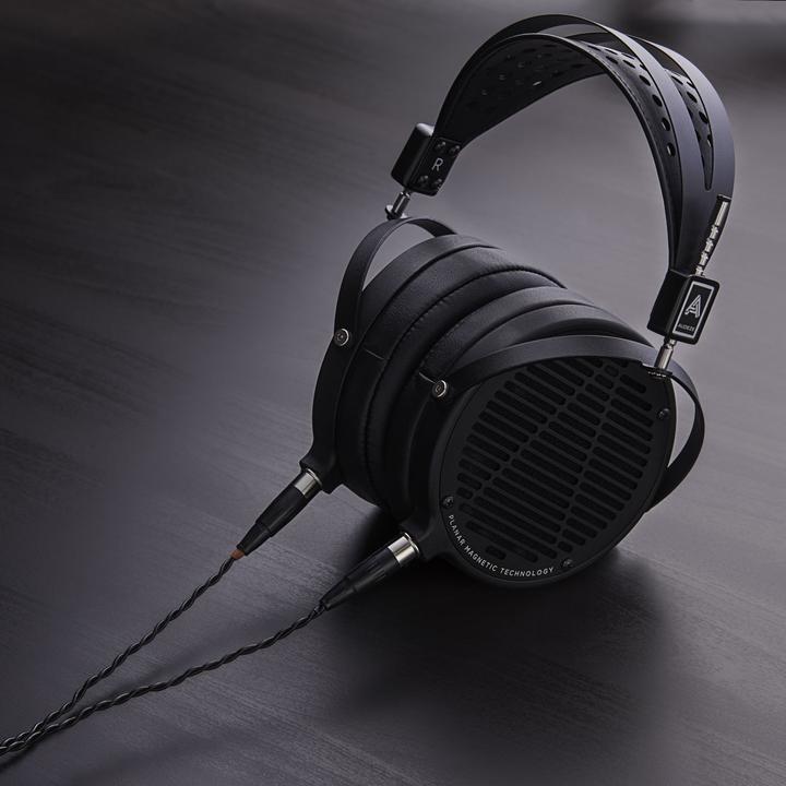 Immagine prodotto Audeze LCD-2 Classic (NC, Cablato)