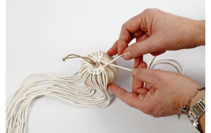 Produktbild Creativ Company Bastelset Weihnachtskugeln Macrame