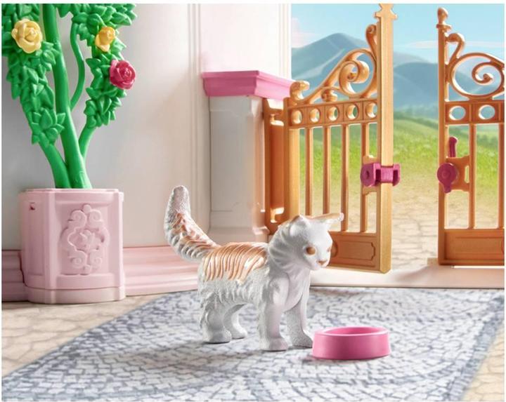 Actual product image Playmobil Princess castle with royal couple (71845, Playmobil Princess)