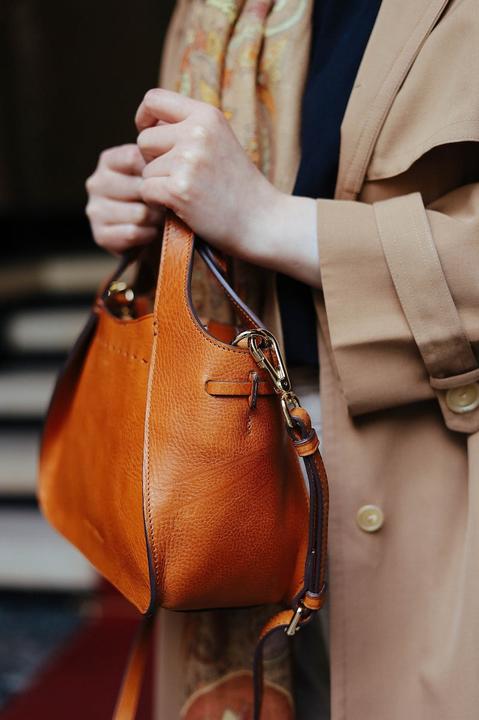 Produktbild Only-Bags.Store Ledertasche, handgefertigte Ledertasche, Handtasche, elegante Ledertasche