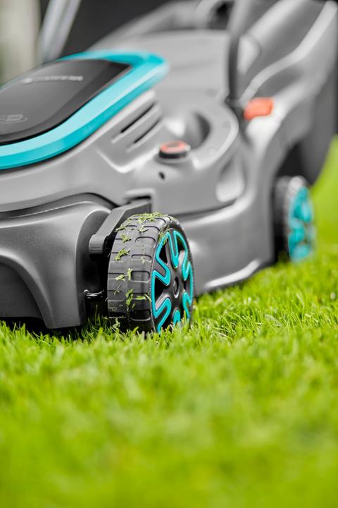 Image du produit Gardena PowerMax 32/18V P4A Kit prêt à l'emploi (Fonctionnement sur batterie)