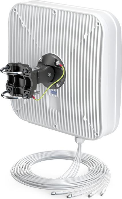 Actual product image Quwireless QuPanel LTE HP MIMO 4x4, 5m