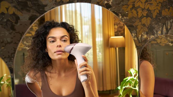 Immagine prodotto Philips Lumea IPL Serie 9900 BRI953/02 Dispositivo per la depilazione IPL