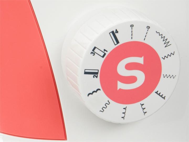 Actual product image Singer Simple 3210