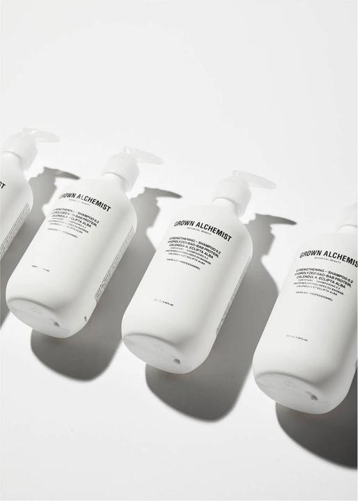 Produktbild Grown Alchemist GROWN Hair - Strengthening Shampoo (500 ml, Flüssiges Shampoo)