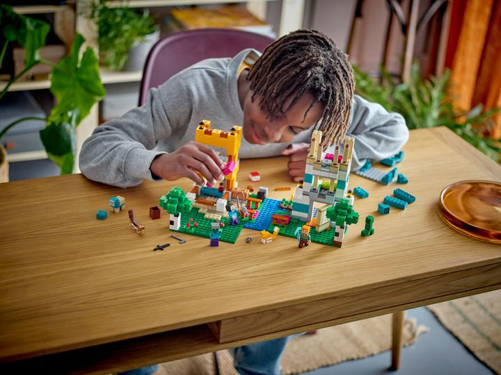 Actual product image LEGO The Crafting Box 4 (21249, LEGO Minecraft)