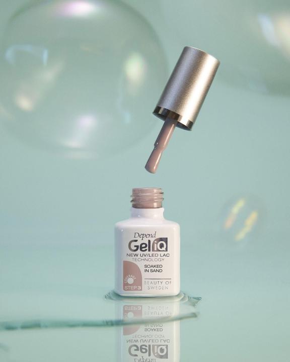 Produktbild Depend Gel iQ Color - Gel iQ Soaked in Sand 5 ml (Gel-Effekt Nagellack)