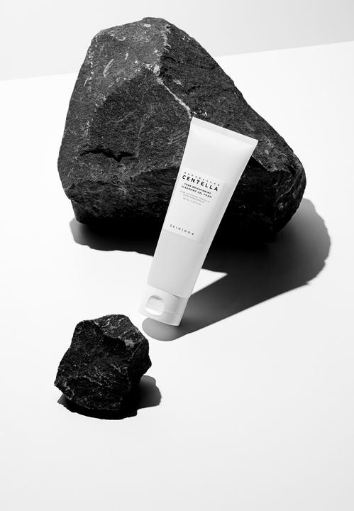 Actual product image Skin1004 Tone Brightening Cleansing Gel Foam (Gel, 125 ml)