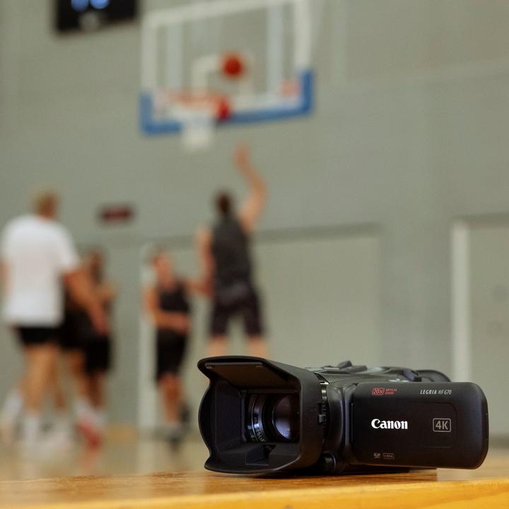 Actual product image Canon Legria HF G70 (21.14 Mpx, 25p, 20 x)