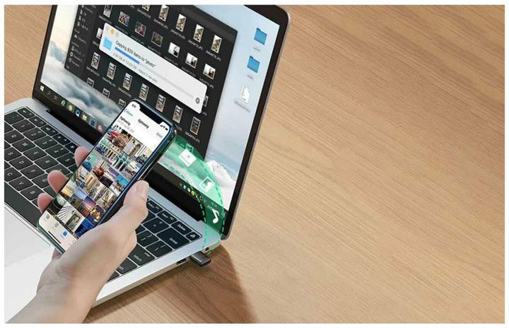 Productafbeelding Ugreen Bluetooth 5.0 USB adapter (Zender en ontvanger)