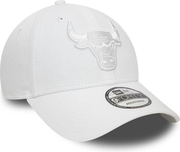 Actual product image New Era 9Forty Strapback Cap - Chicago Bulls White
