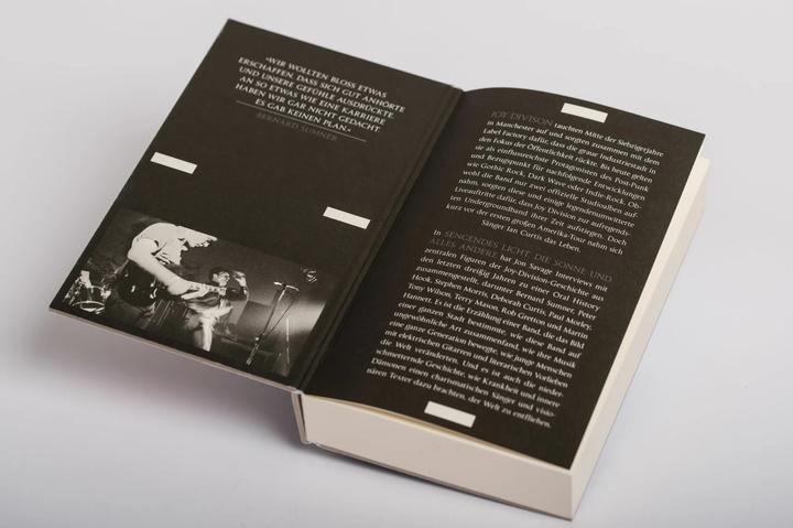 Actual product image Sengendes Licht, die Sonne und alles andere (German, Jon Savage, 2020)