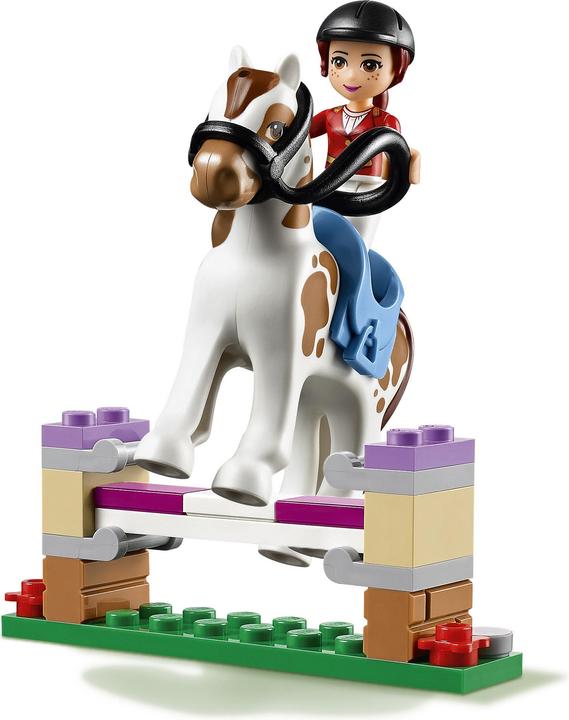 Actual product image LEGO Friends Heartlake Riding School (41126, LEGO Friends)