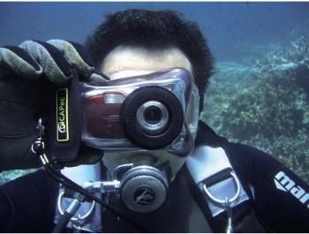 Produktbild DiCAPac WP-110 Outdoor-/ Unterwassertasche (Samsung Digimax, E510, S880, Z1000, Coolpix S600, T30, DSC-S950)