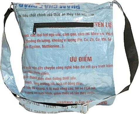 Produktbild Bekos Upcycling - Studententasche aus recycelten Fischfuttersäcke blau