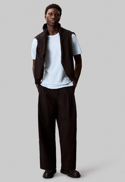 Actual product image Calvin Klein Jeans Ss Smooth Cttn Solid Crewnk Tee (XXL)