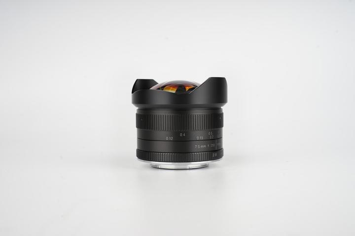 Actual product image 7artisans Fixed focal length 7.5 mm F2.8 Fisheye Mark II (Sony E, APS-C / DX)