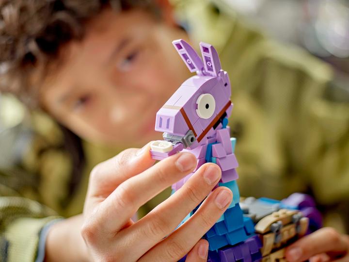 Actual product image LEGO Vorratslama (77071, LEGO Fortnite)