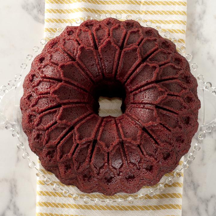 Produktbild Nordic Ware Stained Glass Bundt Pan (23.50 cm)