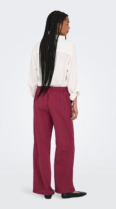 Actual product image Only ONLNOVA Normal geschnitten Hose Hose (38)
