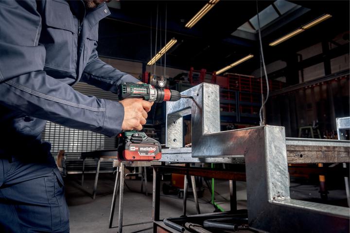 Actual product image Metabo 18V Battery Tap GB 18 LTX BL Q I (Rechargeable battery operated)
