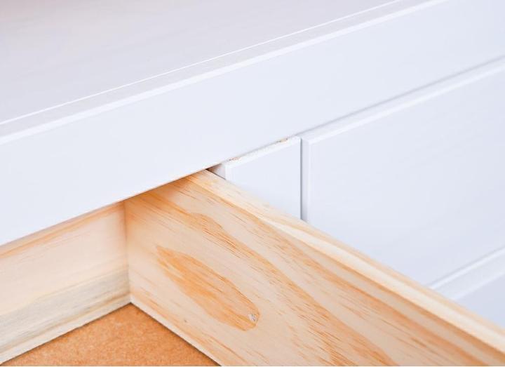 Actual product image Inter Link Provence (118 x 39 x 45 cm)