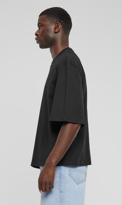 Actual product image Urban Classics Organic Oversized Cropped Tee - 138081 (S)