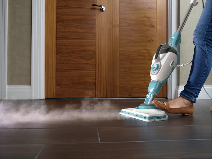 Actual product image Black & Decker 2-in-1 Steam Mop 1600 W (1600 W)