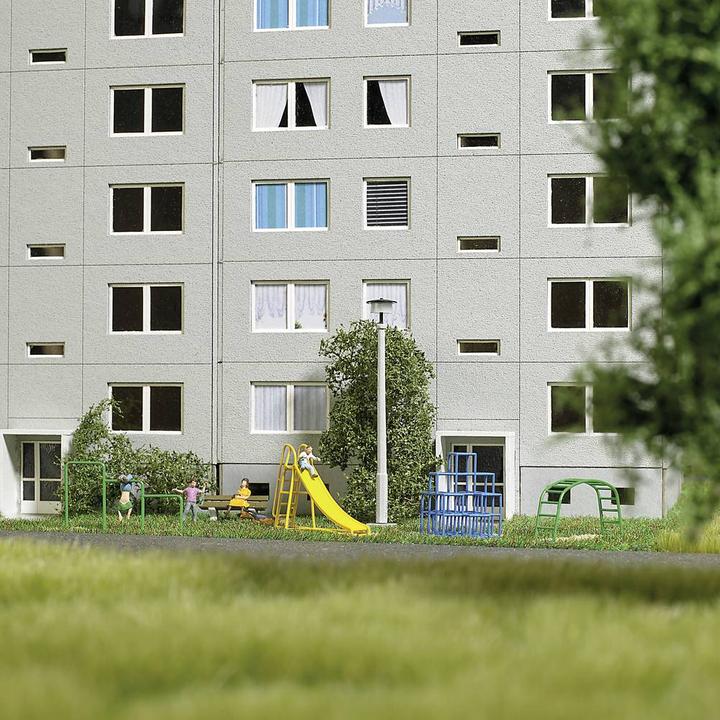 Produktbild Busch H0 Action Set Spielplatz Bausatz