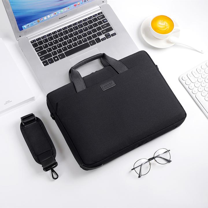 Actual product image Okade MacBook / laptop bag, 15.6 inch, T64, black (15.60")