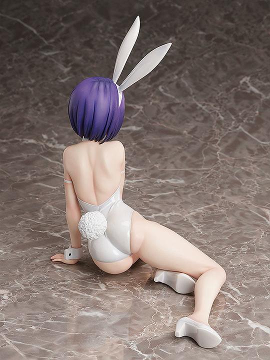 Actual product image FREEing To Love-Ru Darkness statuette PVC 1/4 Haruna Sairenji Bare Leg Bunny Ver. 26 cm