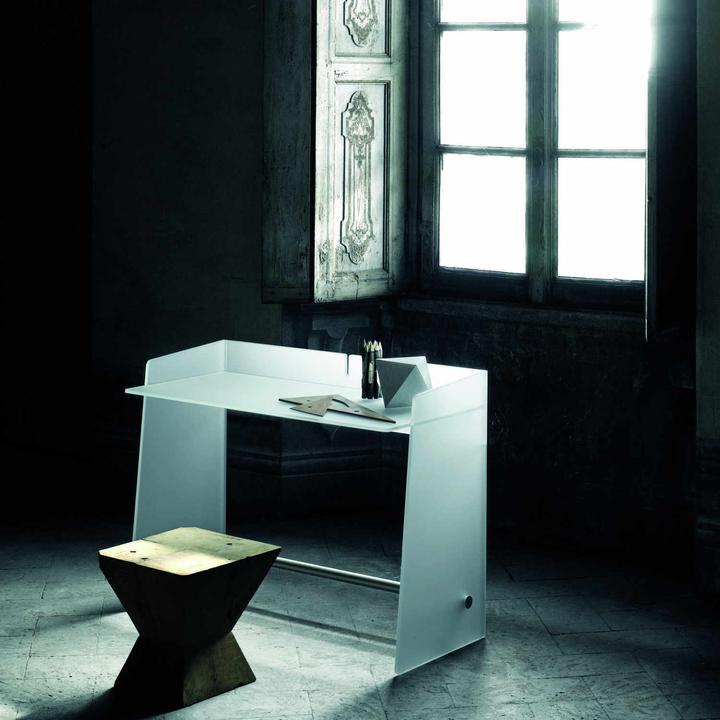 Actual product image Glas Italia Pirandello desk (49 x 80 cm)